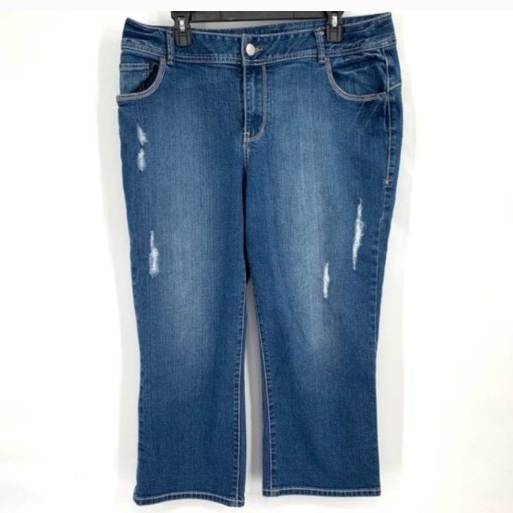 LANE BRYANT Genius Fit Capri Jeans Distressed 16